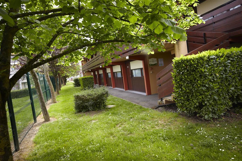 Hotel Campanile Agén Exterior foto